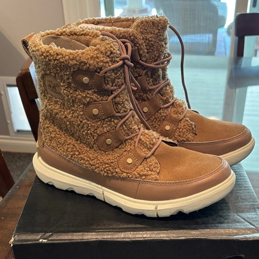 Sorel Explorer II Joan Cozy Brown Boots